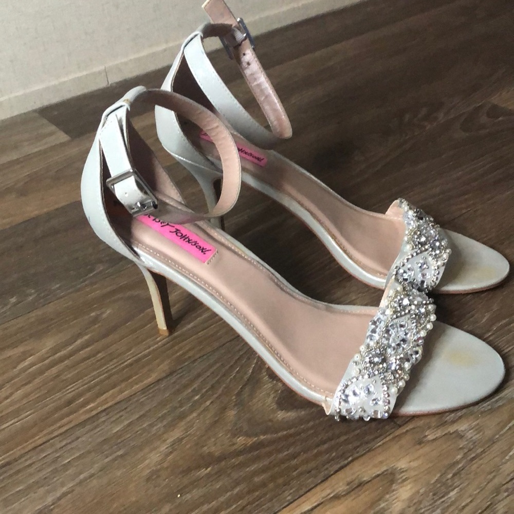 Betsey Johnson silver open toe formal wedding heels size 11
